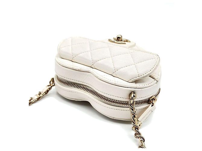Chanel Borsa a tracolla mini in pelle di agnello a forma di cuore Multicolore - vista 6