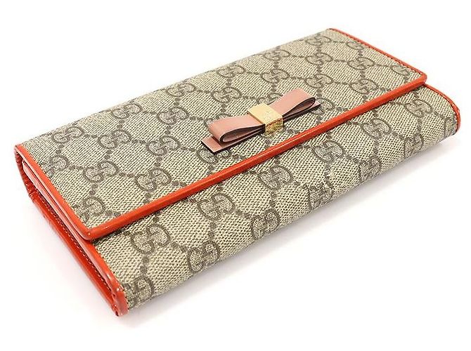 Gucci Cartera larga con cinta de acabado en PVC y logo GG en charol Castaño - vista 4
