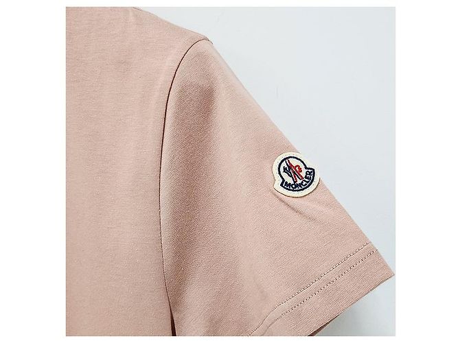 Moncler Camiseta de jersey de algodão com mangas curtas e patch de logo Rosa - vista 12