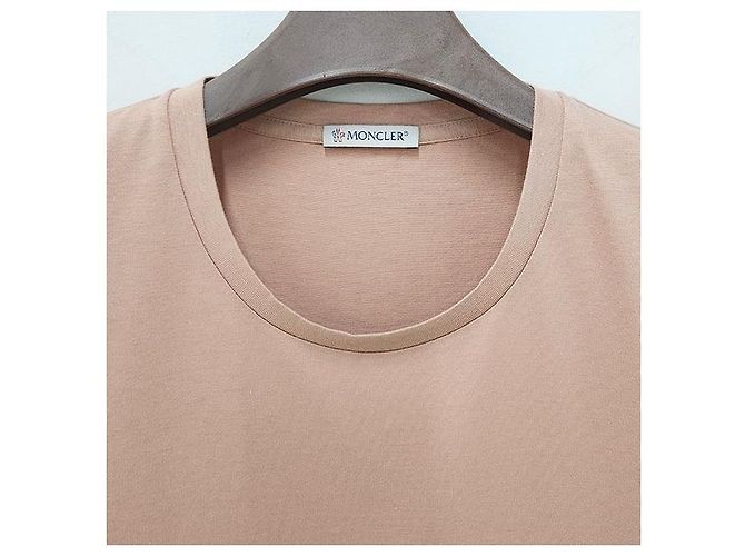 Moncler Camiseta de jersey de algodão com mangas curtas e patch de logo Rosa - vista 5