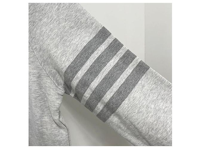 Thom Browne Relaxed Fit Terry Sweatshirt mit Diagonalstreifen in Pastellgrau Braun - Ansicht 5