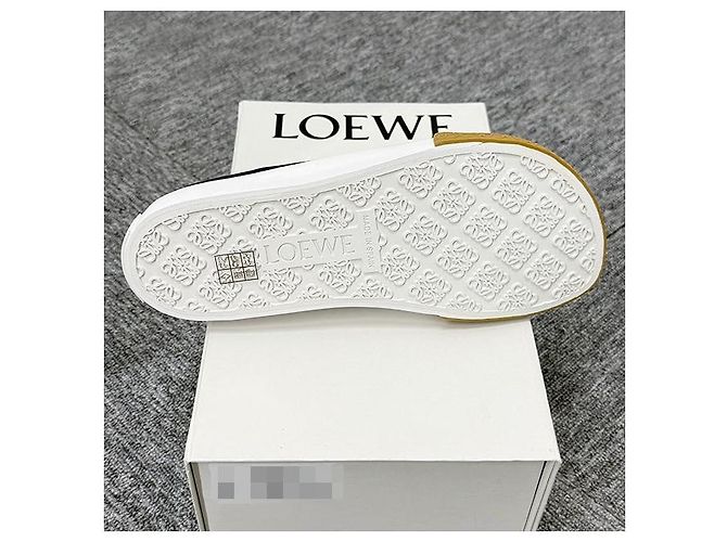 Loewe Tênis Block - vista 4