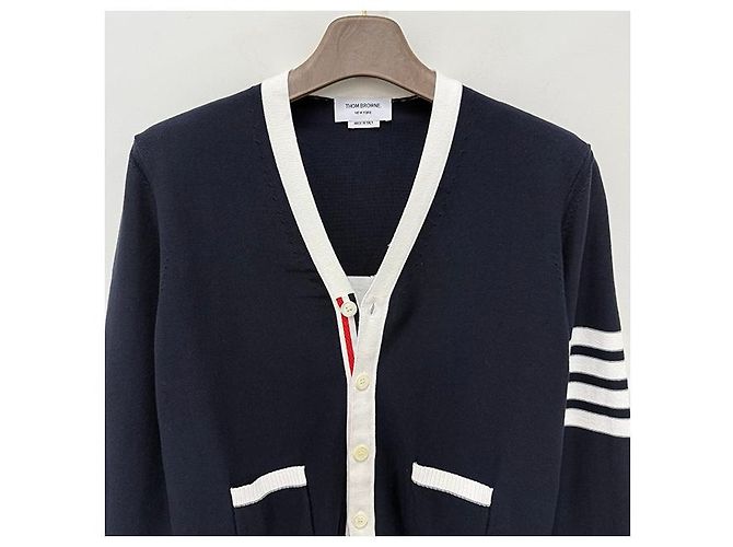 Thom Browne Hector Cardigan mit diagonalen Streifen, lockere Passform, marineblau - Ansicht 16