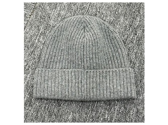 Céline Cashmere-Mütze mit gesticktem Triomphe-Logo Mittelgrau - Ansicht 11