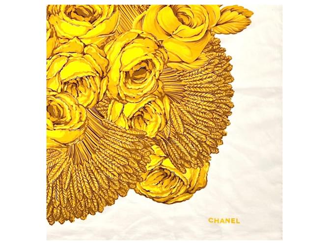 Chanel Seidenschal Herbststrauß Hellbeige Braun - Ansicht 9