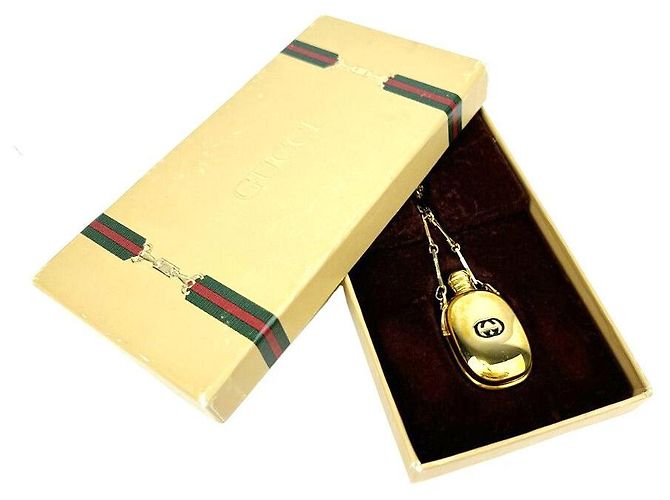 Gucci Collana lunga in bottiglia di profumo vintage D'oro - vista 8