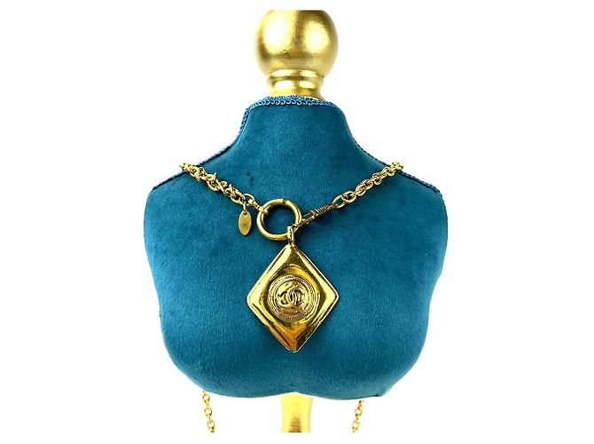 Chanel Pendente Logo in Diamante Collana Lunga Catena Selvaggia D'oro - vista 5