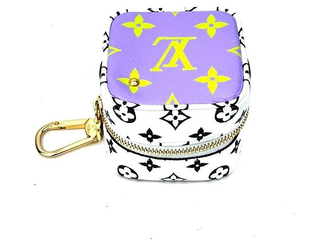 Louis Vuitton Portachiavi Pouch Cube Monogram (Edizione Limitata) Bianco - vista 2