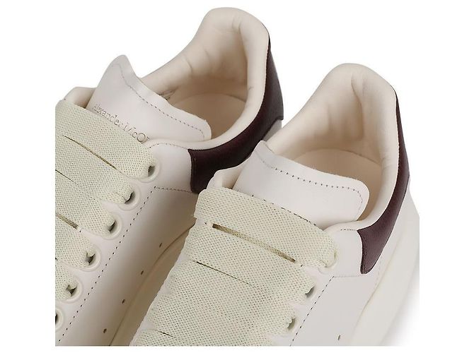 Alexander Mcqueen Sneakers oversize da donna Rosso - vista 9