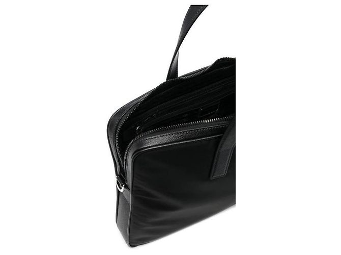 Prada Malette en cuir nylon Noir - vue 7