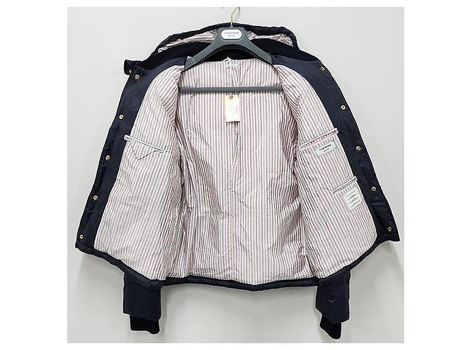 Thom Browne Diagonal Bar Matte Nylon Goose Down Padded Bomber Jacket Navy Blue - view 10