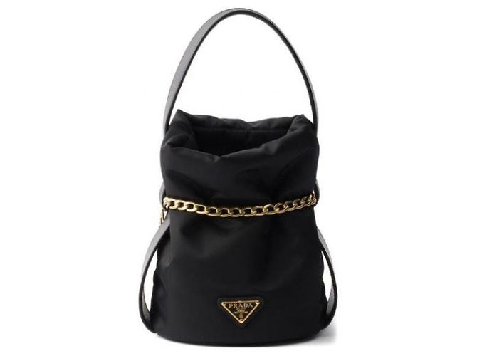 Prada Piccola Borsa Nera Mini in Pelle Nappa e Nylon Nero - vista 5