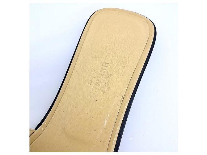 Lackleder Oran Slipper von Hermès Golden - Ansicht 6