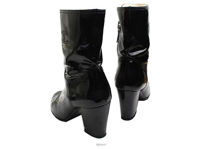 Chanel Botas midi de charol negro - vista 4