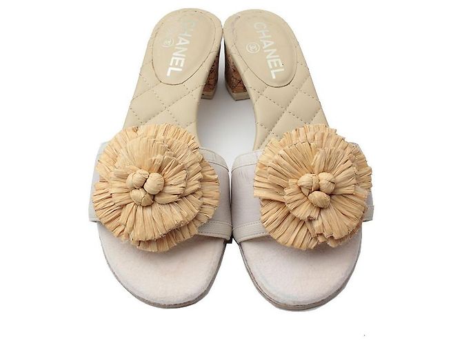 Chanel Stroh-Camellia-Mule Braun - Ansicht 2