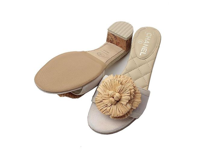 Chanel Stroh-Camellia-Mule Braun - Ansicht 3
