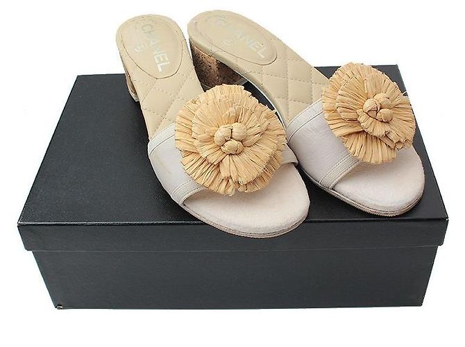 Chanel Stroh-Camellia-Mule Braun - Ansicht 5