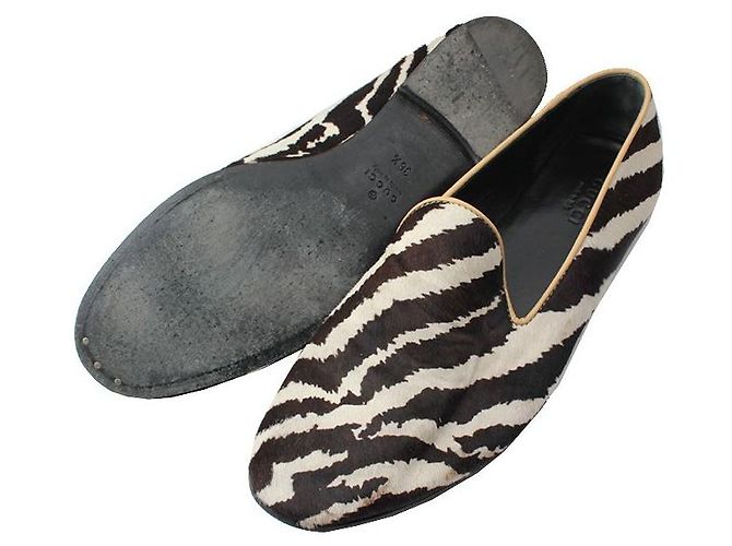 Gucci Wildleder Slipper mit Zebra-Muster Braun - Ansicht 3