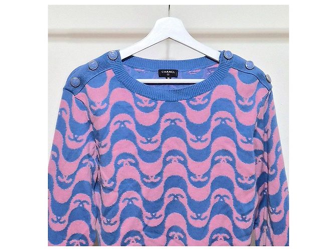 Chanel Suéter de cashmere com ondas e botões Coco de manga longa Multicor - vista 4