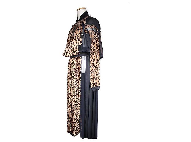 Sacai Vestido de estampado de leopardo - vista 2