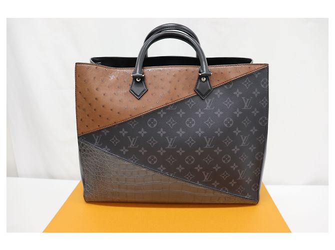 Louis Vuitton Sac Grands Édition Limitée Eclipse Multicolore - vue 2