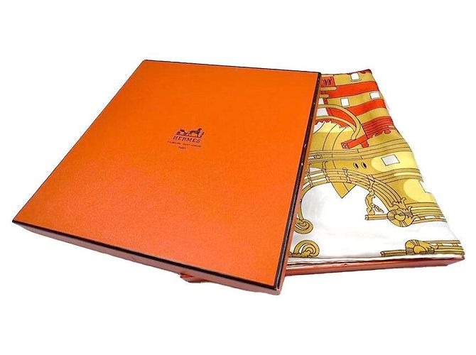 Hermès Sciarpa in seta PROUES Avorio Arancione Bianco - vista 10