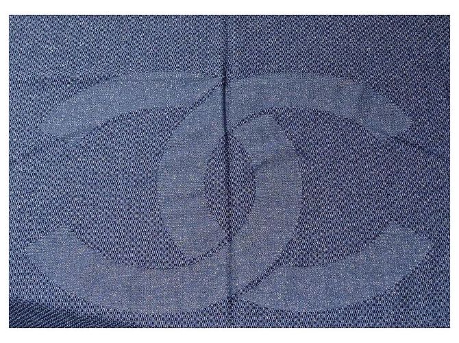 Chanel Schal mit großem Logo - Ansicht 2