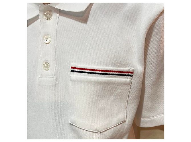 Thom Browne Polo a maniche corte in interlock con tasca e tre righe bianche Bianco - vista 25