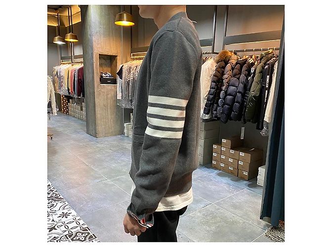 Thom Browne Milano Stitch Overbrand Bar Cardigan Mittelgrau Braun - Ansicht 16