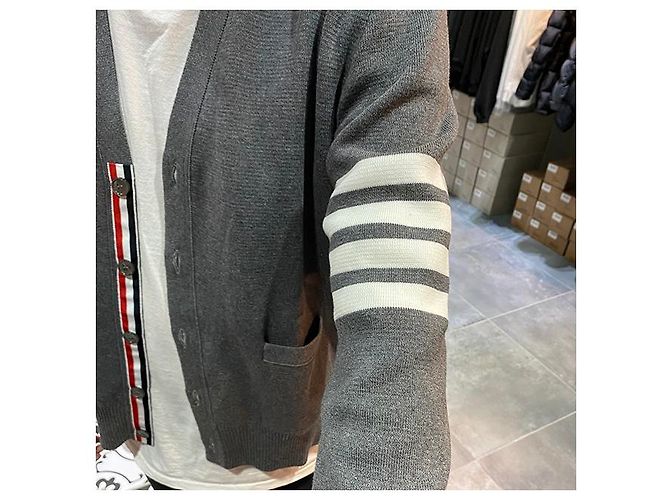 Thom Browne Milano Stitch Overbrand Bar Cardigan Mittelgrau Braun - Ansicht 20