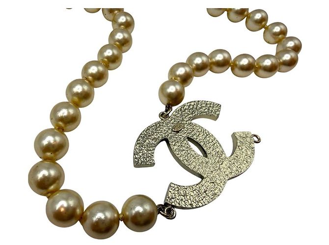 Chanel Collana lunga in perle con metallo dorato D'oro - vista 4