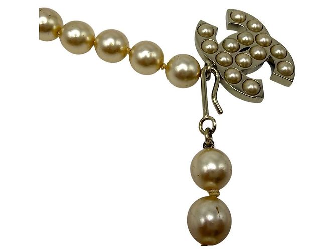Chanel Collana lunga in perle con metallo dorato D'oro - vista 5