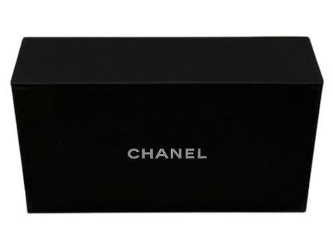 Chanel Collana lunga in perle con metallo dorato D'oro - vista 7