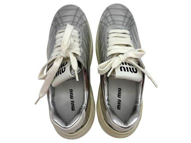 Miu Miu Sneakers Metalliche Trapuntate da Donna Argento - vista 7