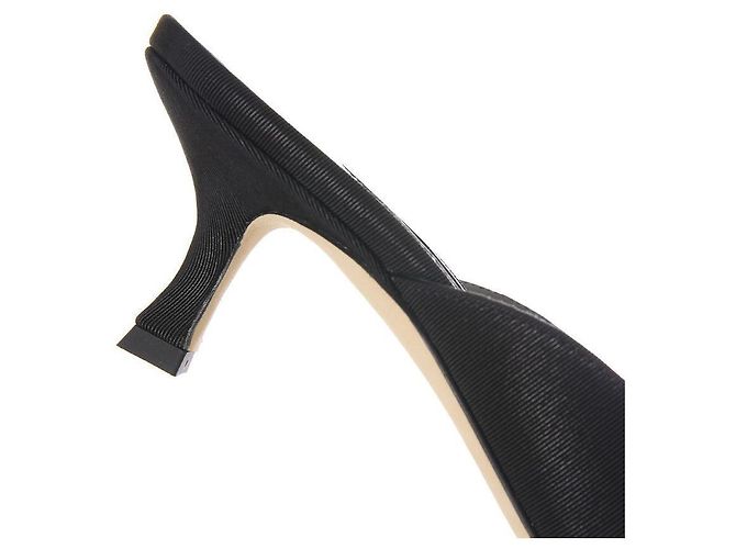 Manolo Blahnik Jewel Pearl Mule von BLCK ORIENTALIA - Ansicht 10