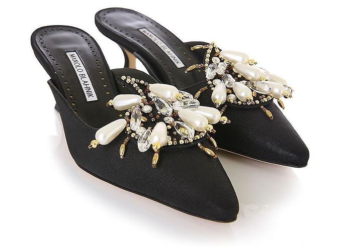 Manolo Blahnik Jewel Pearl Mule von BLCK ORIENTALIA - Ansicht 4