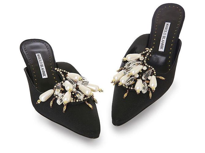 Manolo Blahnik Jewel Pearl Mule von BLCK ORIENTALIA - Ansicht 5