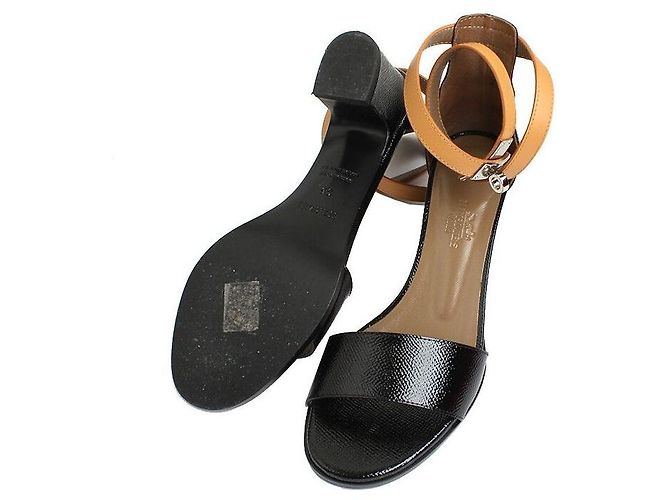 Hermès Two-Tone Marnage Sandals Multiple colors - view 3