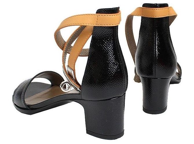 Hermès Two-Tone Marnage Sandals Multiple colors - view 4