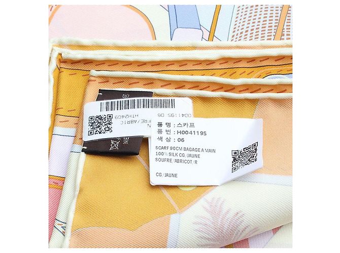 Hermès Bufanda de Seda Cuadrada Baguette Mains Multicolor - vista 3
