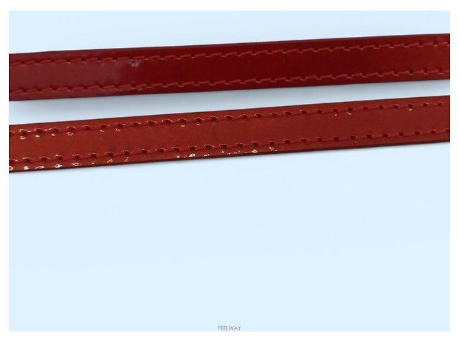 Alma Louis Vuitton Pendente Vernis Borgogna con Cinturino Dorato Rosso - vista 2