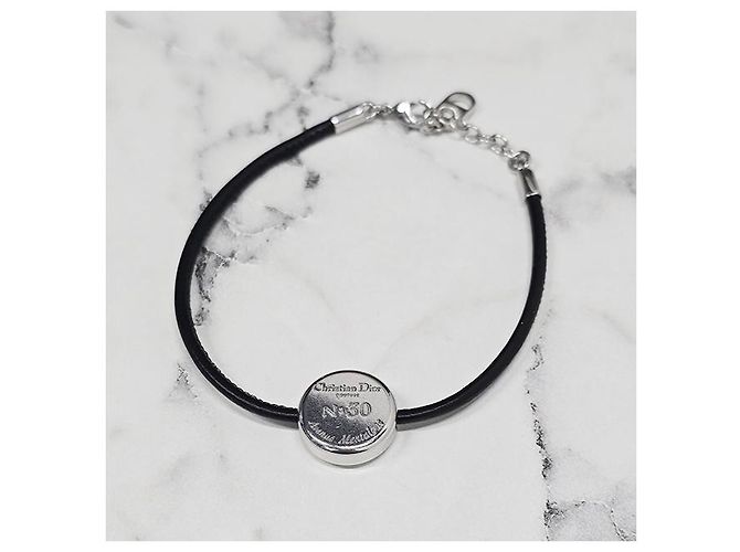 Dior Bracciale Cannage Nero Argento con Incisione del Logo - vista 14