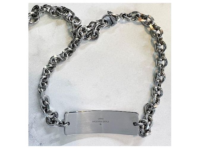 Louis Vuitton Pulsera Placa Monograma Bold Plata - vista 5