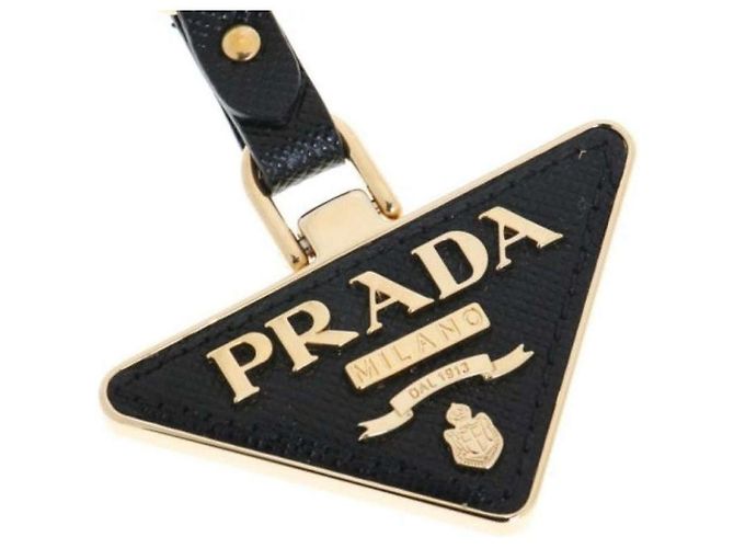 Prada Portachiavi Triangolo Logo Saffiano Nero - vista 4