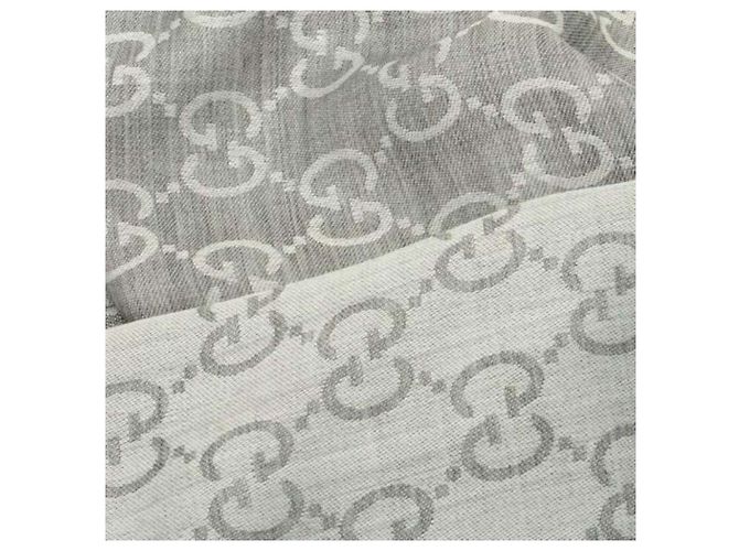 Gucci Sciarpa bicolore in lana e seta GG jacquard grigio chiaro Marrone - vista 11