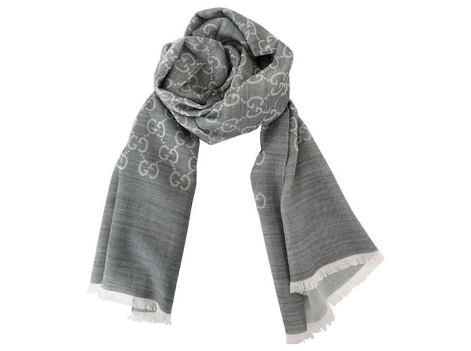 Gucci Sciarpa bicolore in lana e seta GG jacquard grigio chiaro Marrone - vista 2