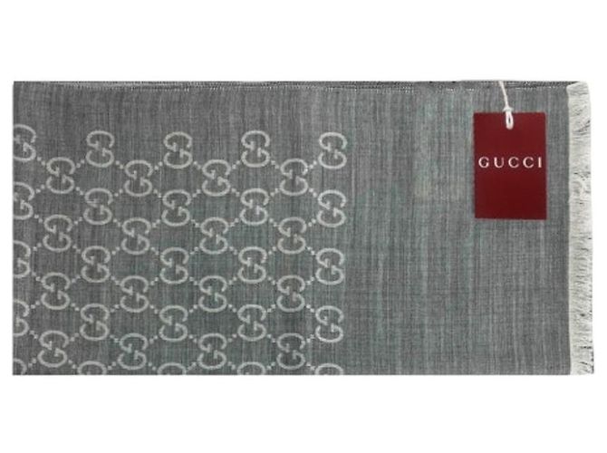 Gucci Sciarpa bicolore in lana e seta GG jacquard grigio chiaro Marrone - vista 9