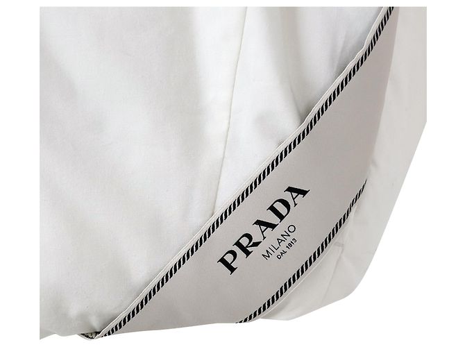 Prada Chaqueta de plumas corta de algodón con logo triangular Mujer Blanca Blanco - vista 5