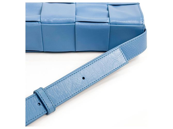 Bottega Veneta Borsa a tracolla Bottega Venetta in pelle lucida Intrecciato Cassette Windswept Blu - vista 8