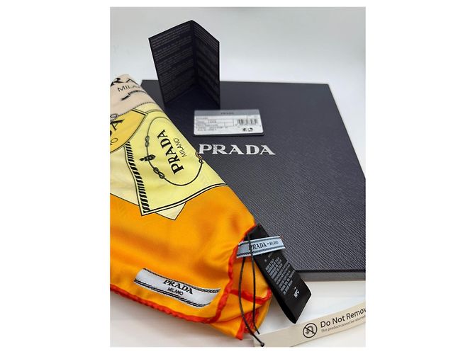Prada Écharpe en soie à motif logo - vue 2